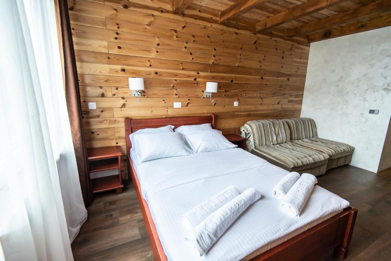 Hotel Enigma Žabljak エクステリア 写真