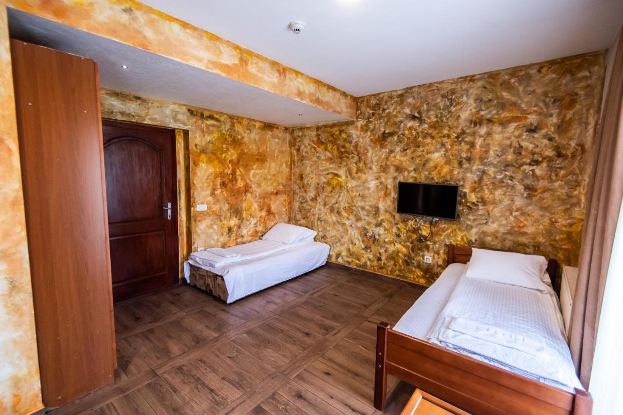 Hotel Enigma Žabljak エクステリア 写真